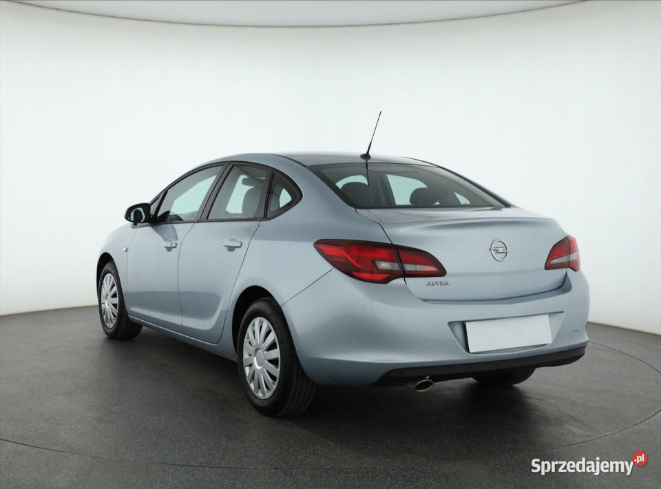 Opel Astra 14 T Piaseczno sprzedam