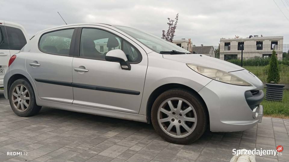 Peugeot 207 14 diesel 2008 Rok produkcji 2008 Radzymin