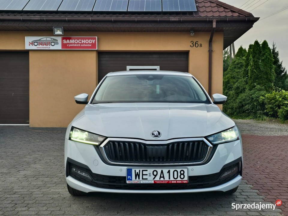 koda Octavia AMBITION 15 TSI 150 Salon Polska asystent pasa ruchu Nasiegniewo