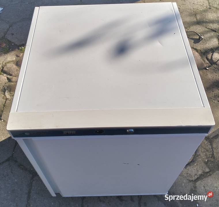 Szafa chłodnicza gastronomiczna podblatowa Hendi Słupia Kapitulna