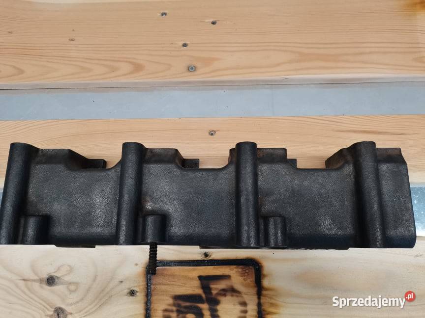 Kolektor ssący silnika Deutz TCD 36 L4 04126315R Pozostałe