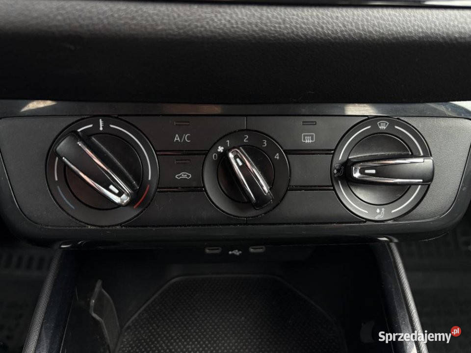 Skoda Fabia 2022r Salon Fabia Warszawa sprzedam