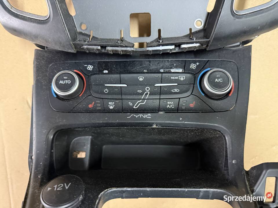 Ford Focus MK3 LIFT panel nawiewu klimatyzacji podkarpackie sprzedam