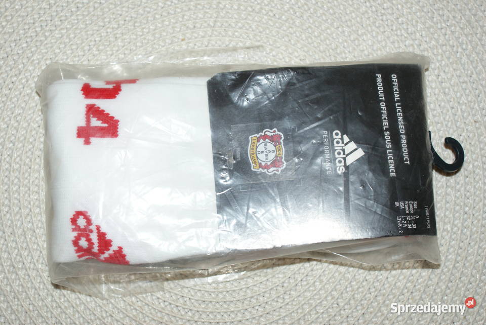 GETRY PIŁKARSKIE ADIDAS BAYER LEVERKUSEN 3133 Toruń sprzedam