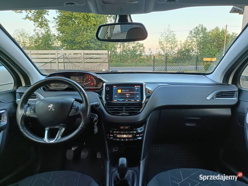 Peugeot 2008 12 82 2019r 82KM Strzelno