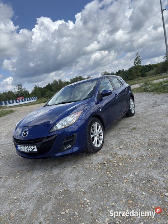 Mazda 3 16 benzyna 2010 R 4/5 sprzedam