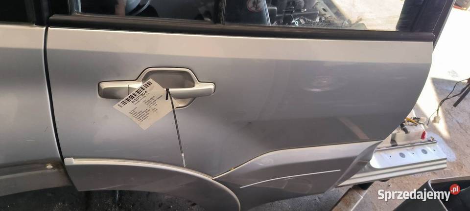 DRZWI PRAWE TYŁ MITSHUBISHI PAJERO IV SREBRNE Lipno