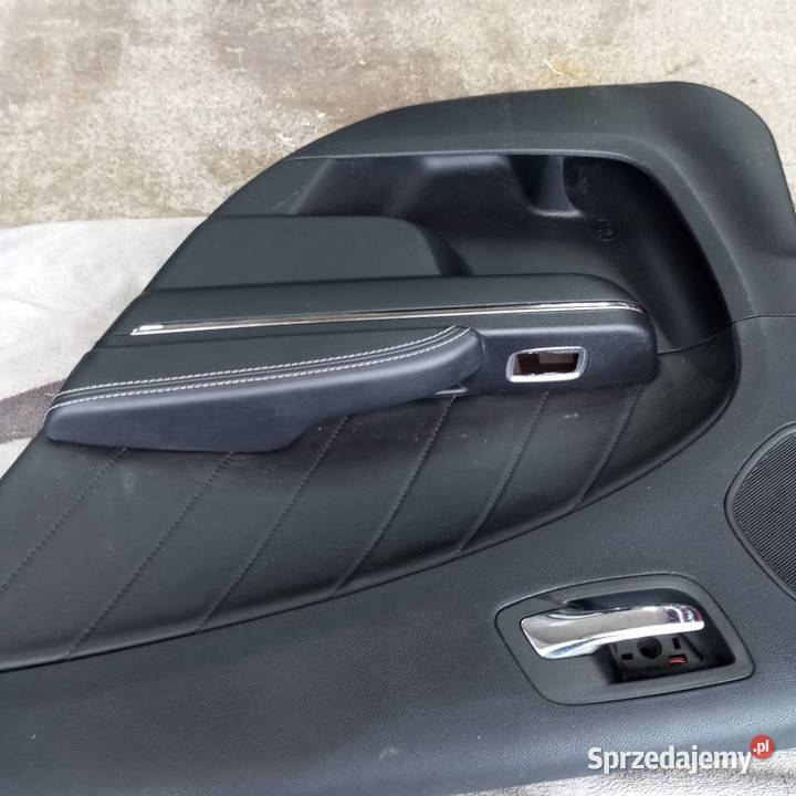 Boczek drzwi prawy tył Dodge Charger 2014 Złotoryja