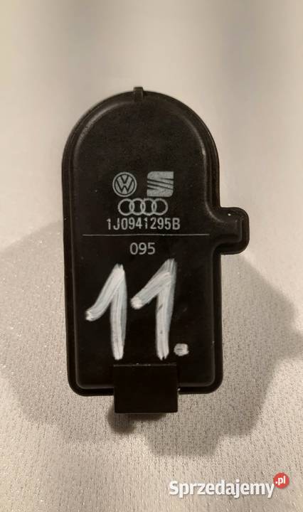 SILNICZEK REGULACJI LAMPY VW GOLF IV BORA LEON Mielęcin