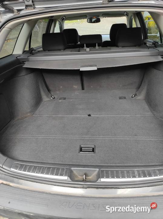 Toyota Avensis T25 kombi diesel Motoryzacja pomorskie