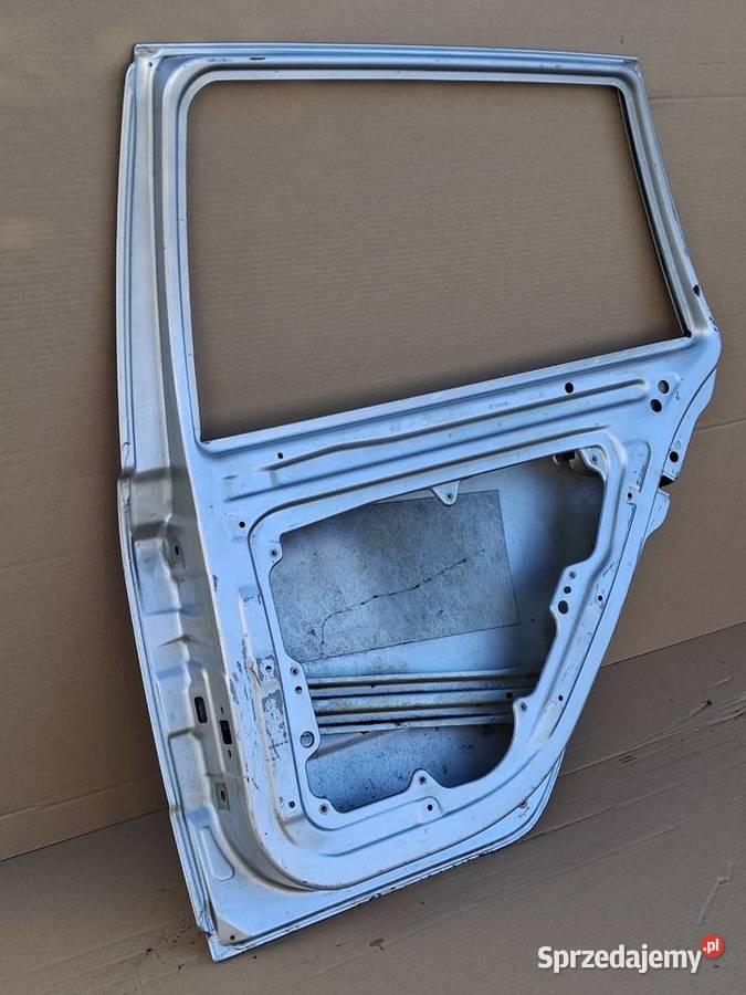 SKODA FABIA I KOMBI DRZWI PRAWY TYŁ PRAWE TYLNE Drzwi Bieleń