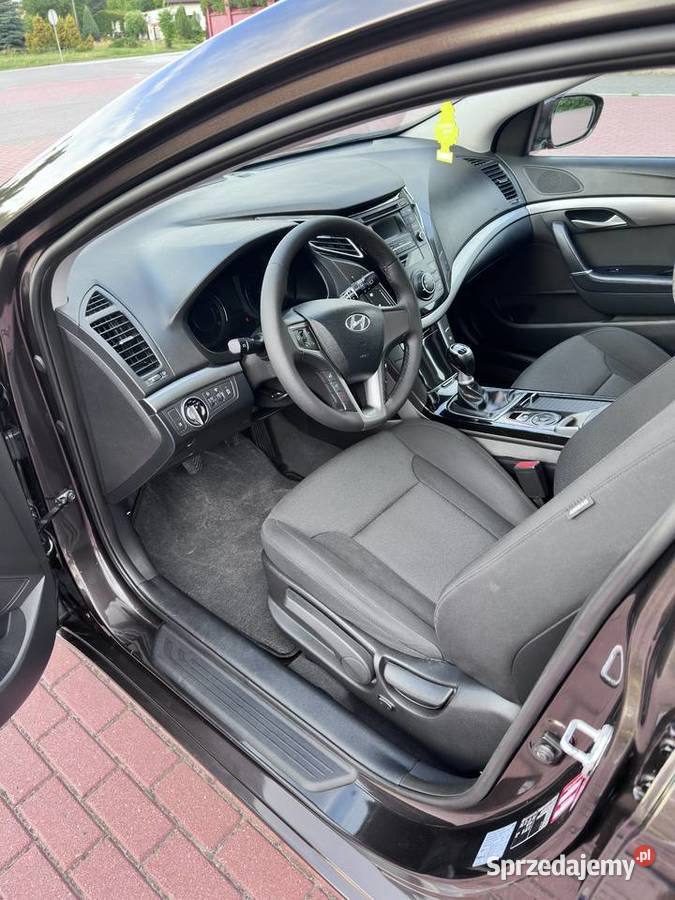 Hyundai i40 Kombi 2016 16 GDI 135 102 Pełna Solca Mała