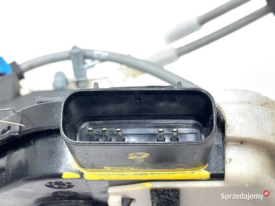 ZAMEK DRZWI PRAWY TYŁ HYUNDAI SANTA FE III SUV