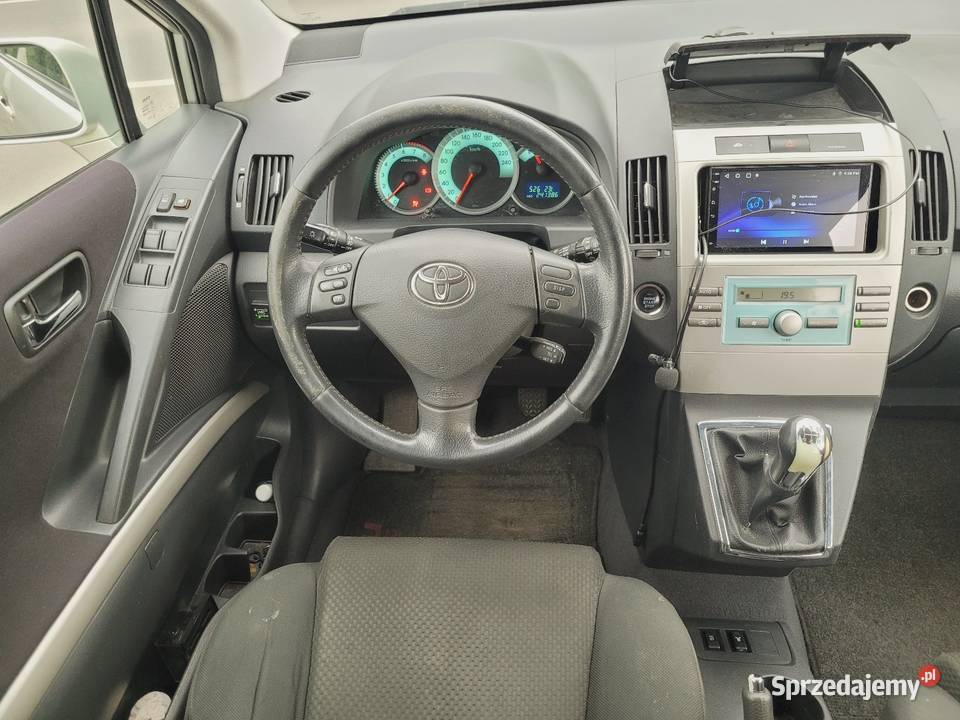 Toyota Corolla Verso Trzcianka