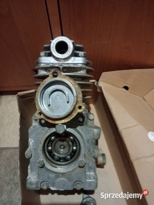 Kompresor nowy ursus c 330 t 25 Perkins 3 p Stankowo sprzedam