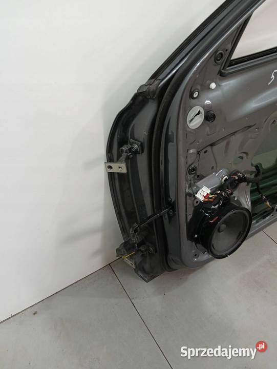 DRZWI PRAWE PRZÓD Skoda Superb IV 2023 świętokrzyskie