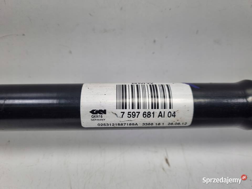 Bmw 3 F30 F31 20 D LEWA TYLNA PÓŁOŚ półośka lewy Janów