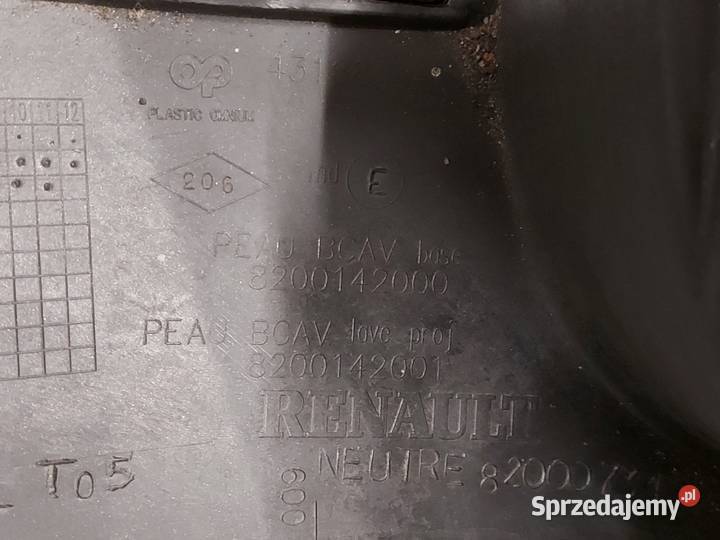 RENAULT MEGANE II zderzak przód 8200142000 Kielce