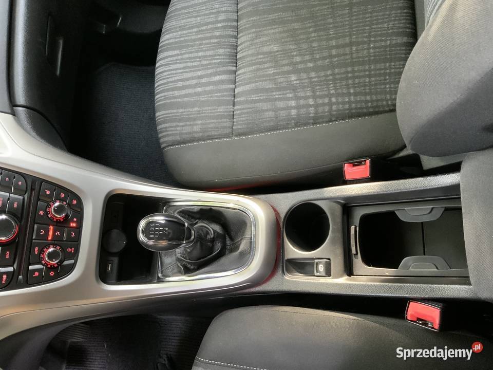 OPEL ASTRA 14 100 2010r manualna Bielsko-Biała sprzedam