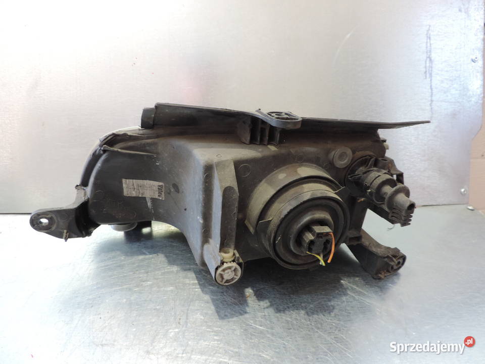 LAMPA PRAWA PRZEDNIA REFLEKTOR CITROEN PEUGEOT Nowy Sącz