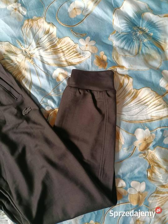 Komplet dresowy Lacoste nowy model rozmiar XL Rozmiar XL podlaskie Białystok sprzedam