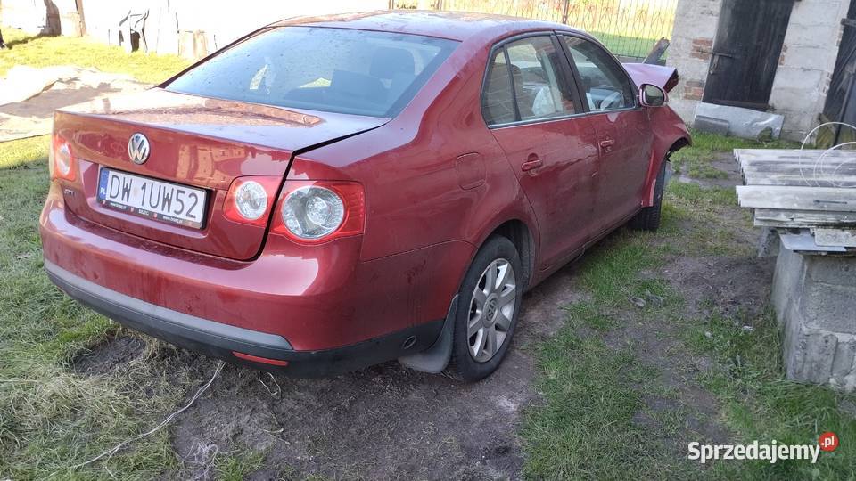 Sprzedam kompletna klapę bagażnika Volkswagen Złoczew