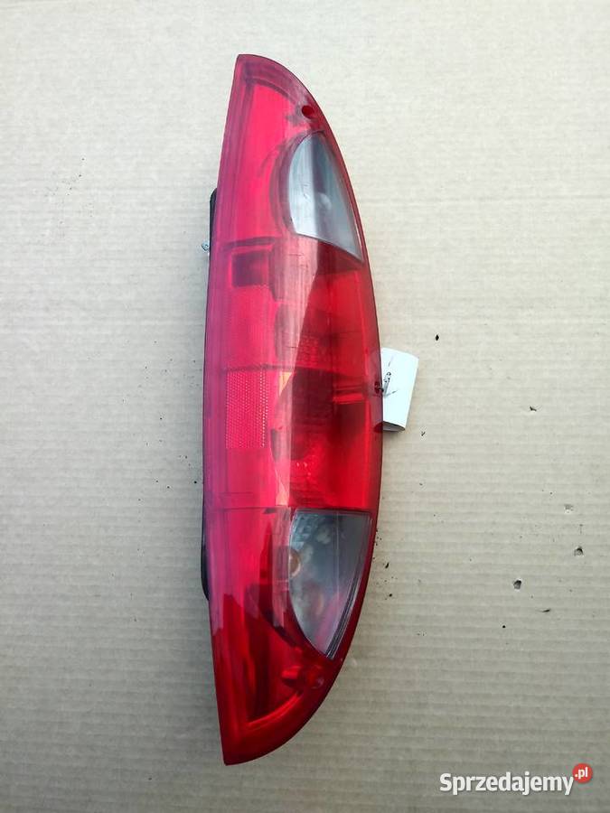 Lampa tył prawa Renault Staszów