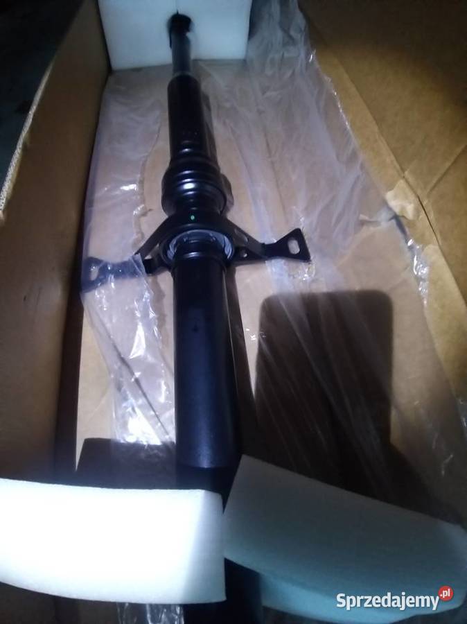 WAL NAPĘDOWY NOWY CHRYSLER PACIFICA 35 40 V 6 sprzedam