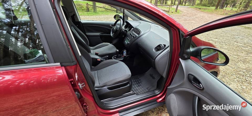 Seat altea 16 benzyna gaz długie opłaty 102KM Kalety