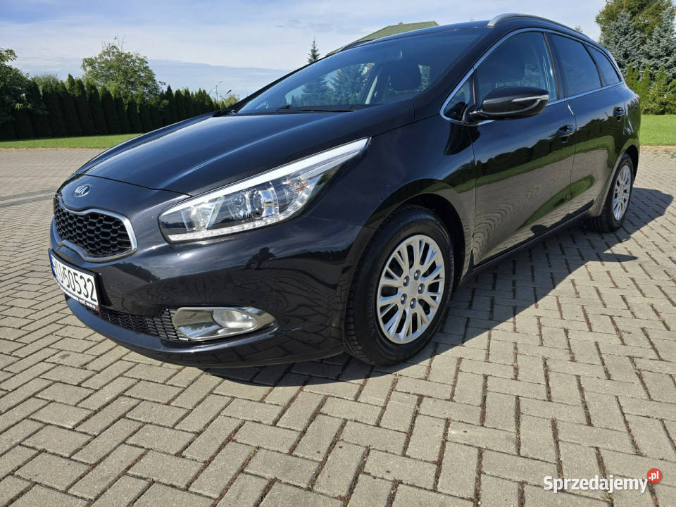 Kia Ceed 16Benzyna SerwisNaviKamera kurtyny powietrzne Kutno