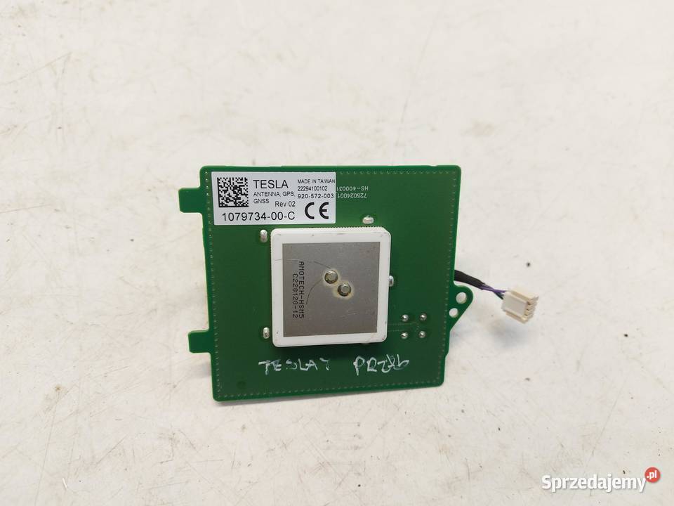 TESLA MODEL Y 2023r Wzmacniacz anteny 107973400C Sprzęt audio fabryczny sprzedam