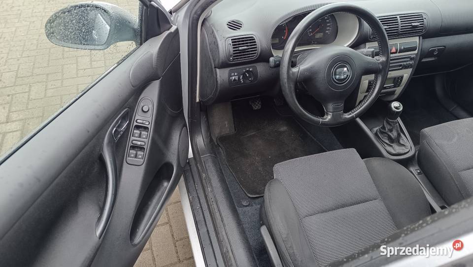 Seat Leon 16 mpi klimatronik alumy super stan benzyna Łuków sprzedam