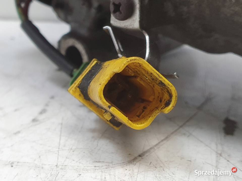 Peugeot 207 14 16V VTi SPRĘŻARKA KLIMATYZACJI Janów