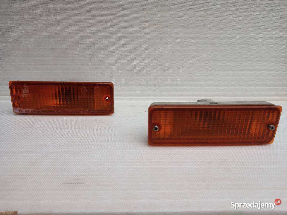 Nissan Micra K10 kierunkowskazy kierunki w Sieradz