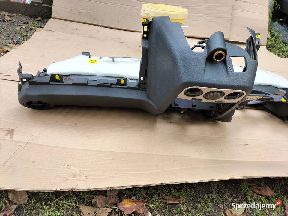 OPEL CORSA D DESKA ROZDZIELCZA KONSOLA KOKPIT Deski rozdzielcze, konsole Kamień-Kolonia