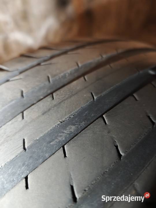 Opony zimowe Dunlop 235 55 r18 używane Stalowa Wola