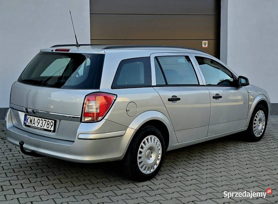 Opel Astra 16 HAK KLIMA PIEKNA Andrychów