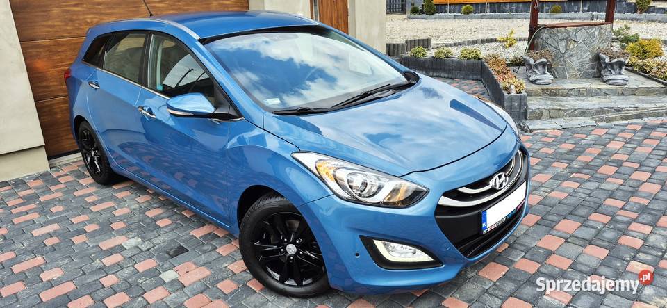 HYUNDAI I30 16 BENZYNA KEYLESS SKÓRY LED 2x PDC Tarnów