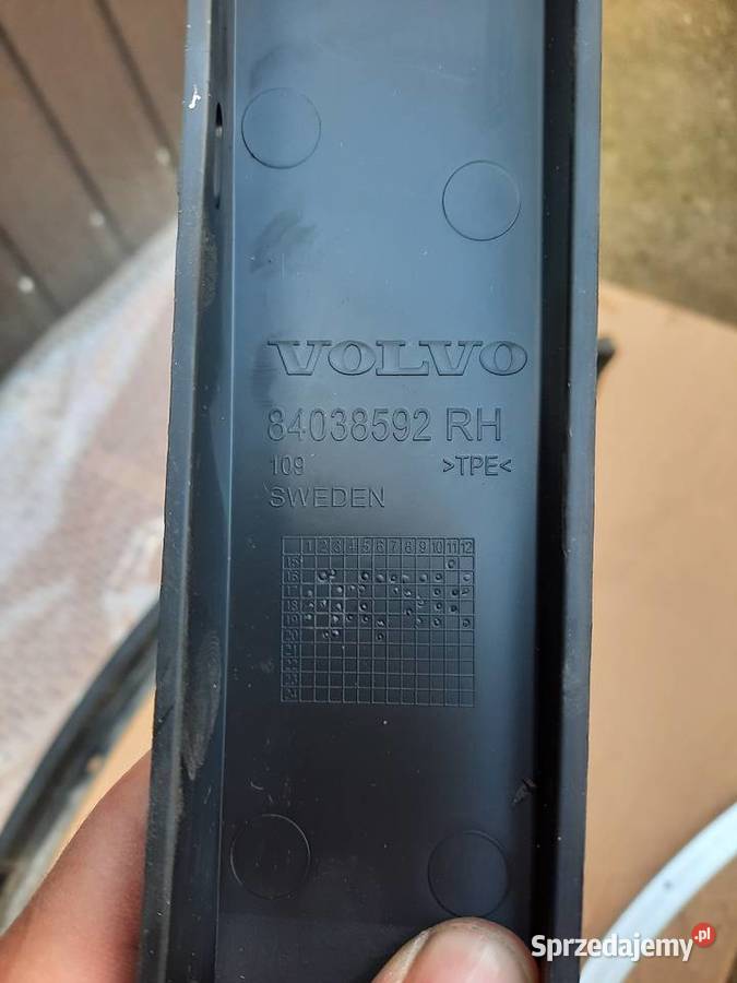 Listwa guma zderzaka 84038592 RH 84086642 VOLVO świętokrzyskie sprzedam