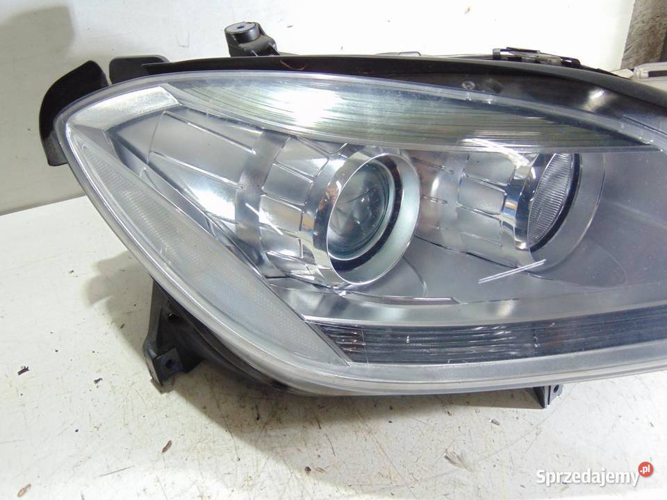 LAMPA PRAWA PRZEDNIA PRZÓD W166 A1668208661