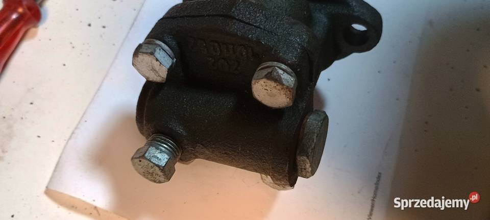 Żuk pompa olejowanowa dostawcze Iwiny