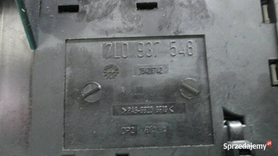 VW TOUAREG I 25 TDI 05r skrzynka bezpieczników