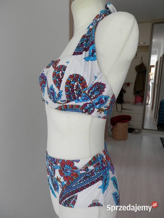 Strój Kąpielowy Dwuczęściowy Bikini z Fiszbinami biały Łomża