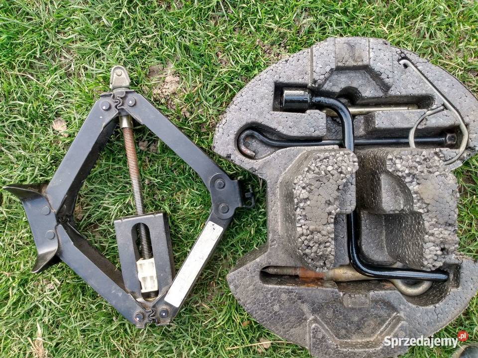 Wkład koła zapasowego peugeot 607 osobowe Sienno