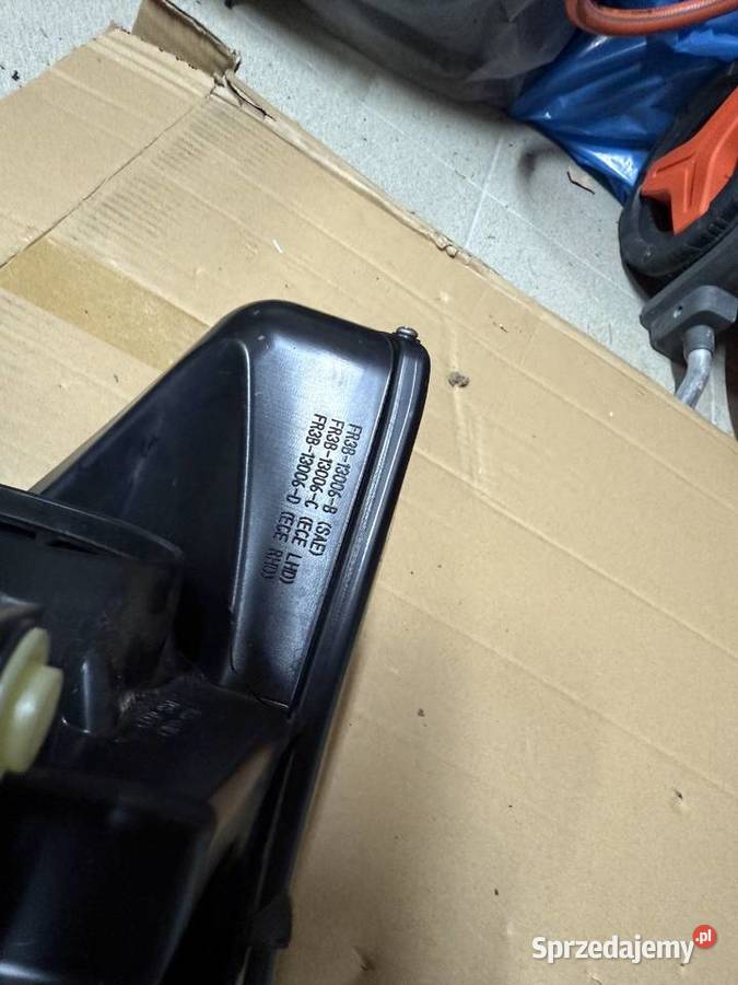 Lampa przednia lewa FORD MUSTANG VI FR3B13006B Kolbuszowa Dolna