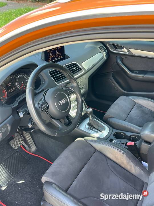 Audi Q3 20 TDI 177 Quattro Stronic Półskóry Navi Rok produkcji 2011 sprzedam