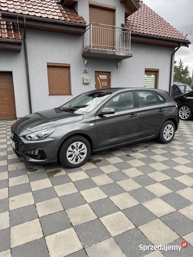 Hyundai i30 z 2021 roku o pojemności 15 benzyna Ciechocinek