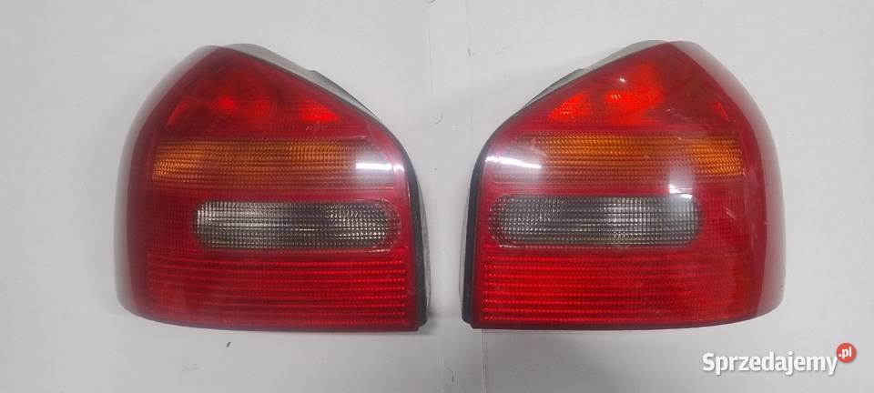 Lampa Lampy tył prawa lewa Audi a3 Lampy tylne wielkopolskie Czajków
