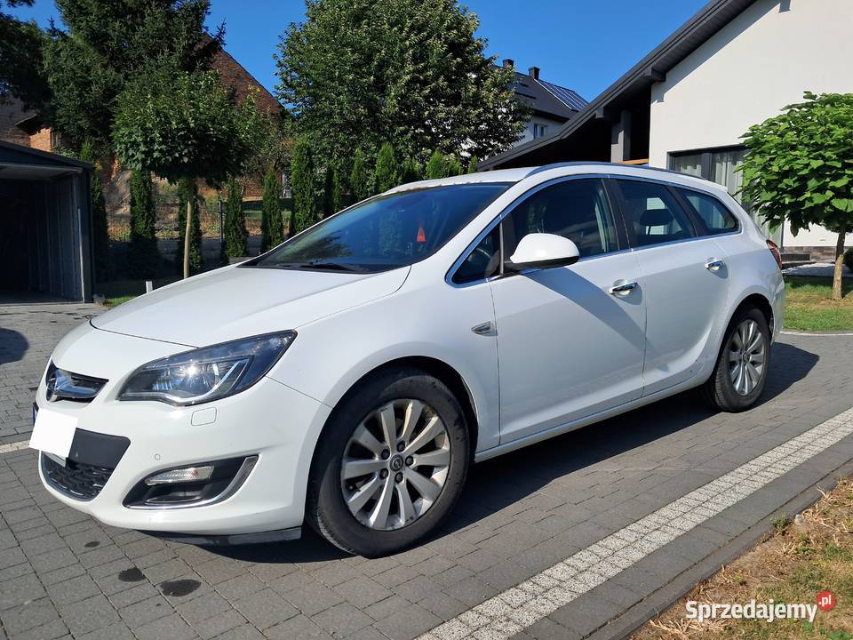 Opel Astra J kkmbi Przemęczany sprzedam