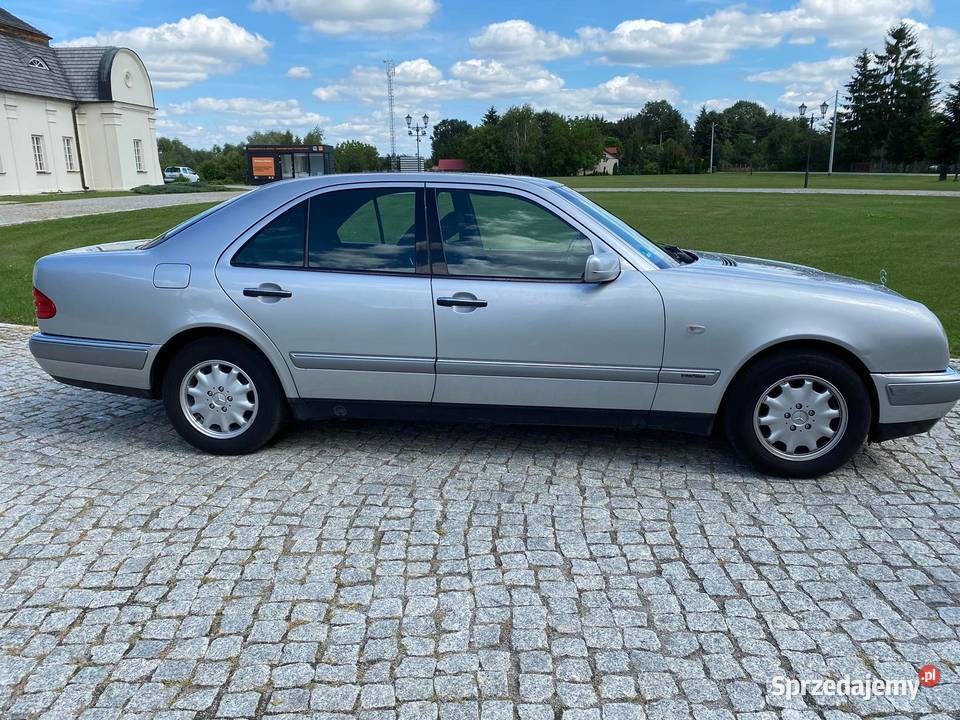 Mercedes Klasa E W210 elegance lubelskie Okopy-Kolonia